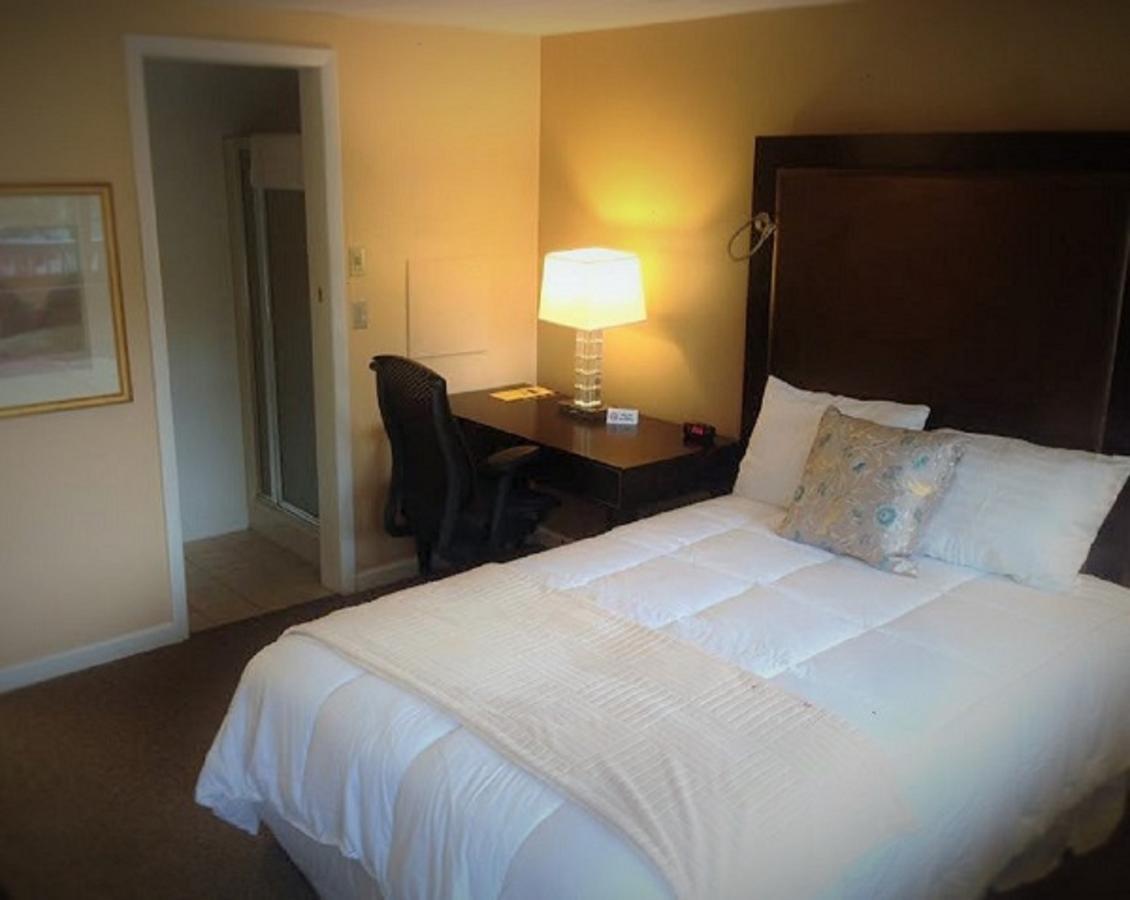 Wayne Inn Honesdale Экстерьер фото